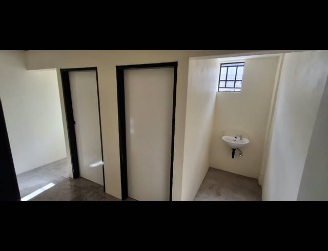 771M² BUILDING TO LET IN BENONI SOUTH